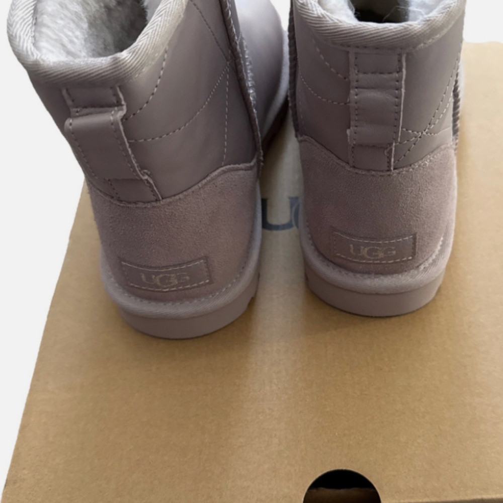 UGG CLASSIC MINI PEARLIZED WOMEN BOOTS LEATHER US 8 /UK 7.5/EU 41 - Picture 4 of 5